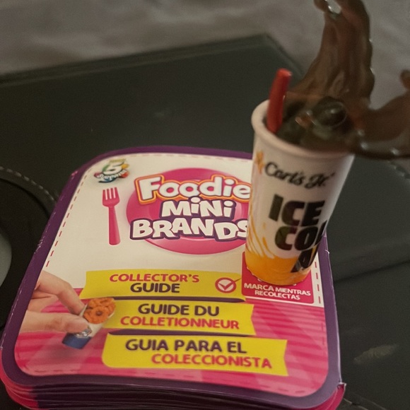 Rare Frozen Moment Mini Brand - Picture 3 of 3